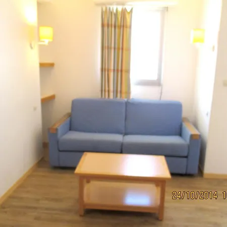 Moderne Avec Balcon - Raphael - 25 M² - Parking Saint-Raphaël