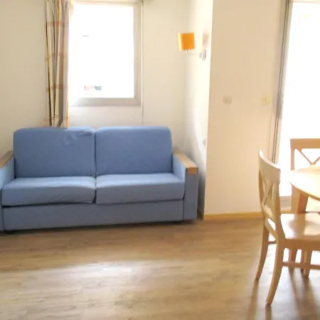 Moderne Avec Balcon - Raphael - 25 M² - Parking Daire Saint-Raphaël