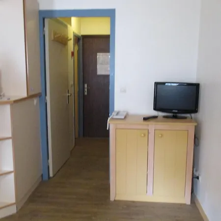 Moderne Avec Balcon - Saint-raphael - 25 M² - Parking Saint-Raphaël