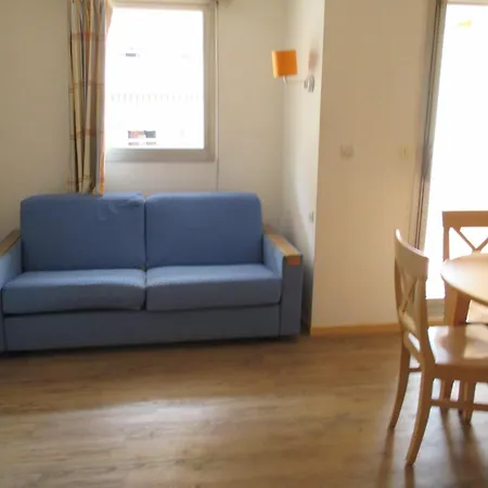 Moderne Avec Balcon - Saint-raphael - 25 M² - Parking Apartmán *
