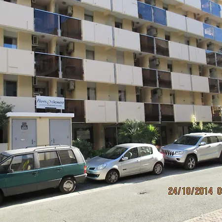 Moderne Avec Balcon - Saint-raphael - 25 M² - Parking Saint-Raphaël